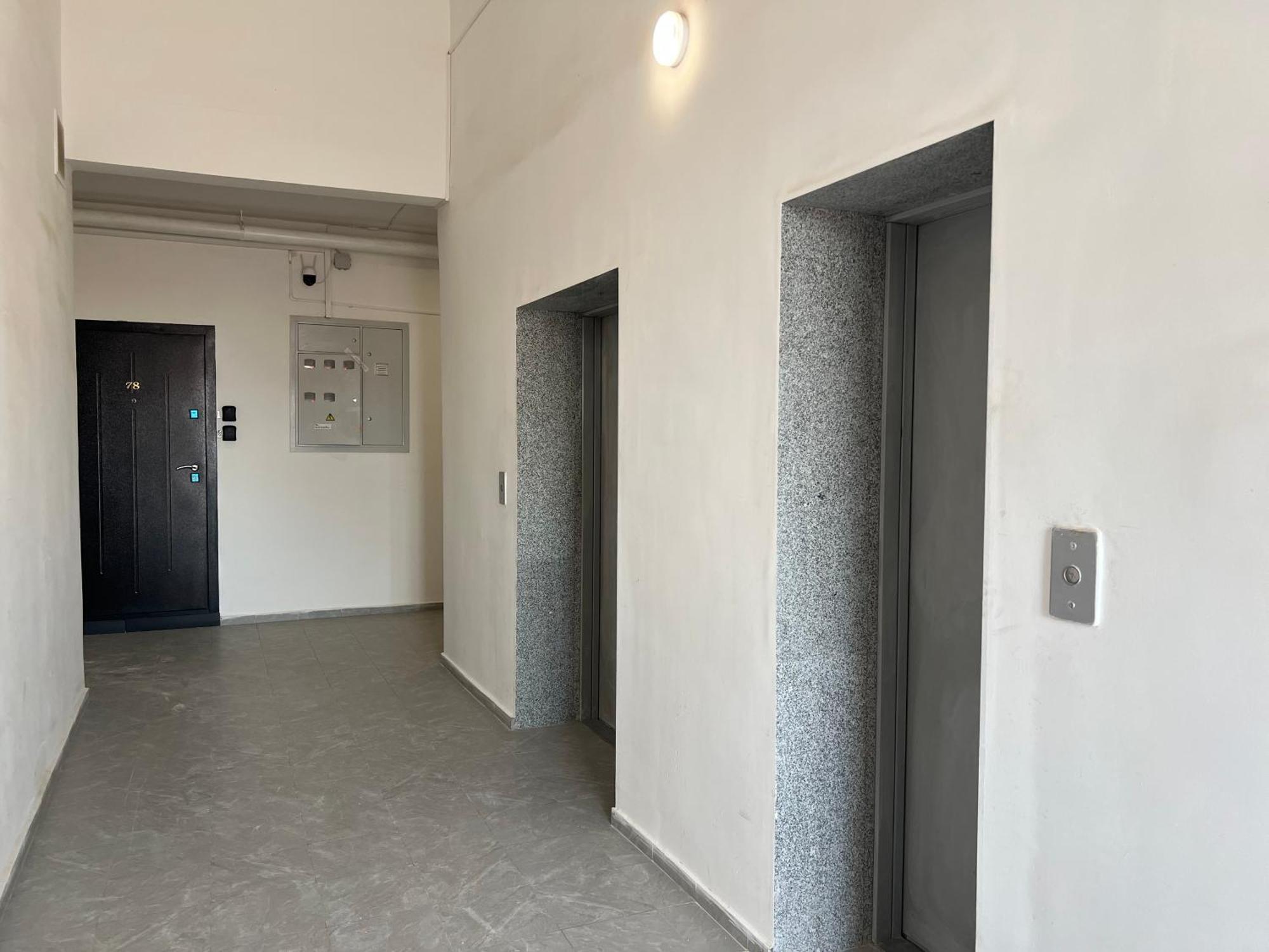 Квартира Smart В Новом Доме Pavlodar Esterno foto